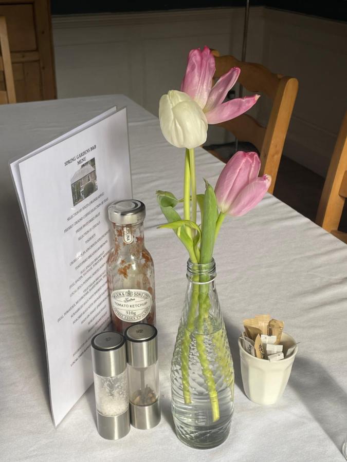 Spring Gardens B&B Уэйдбридж Экстерьер фото